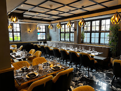 Manto's Meze Bar & Grill