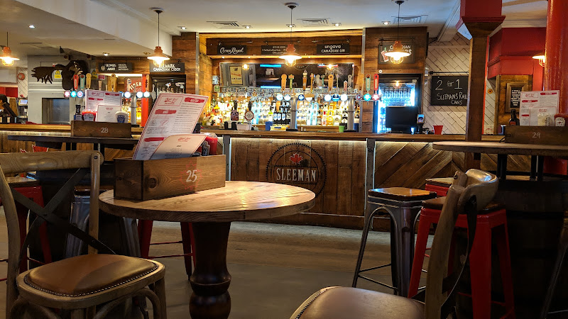 Maple Leaf — London