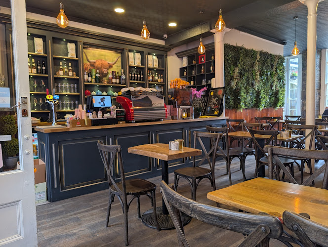Mary's Cafe Bistro