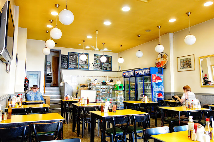 Mary's Cafe