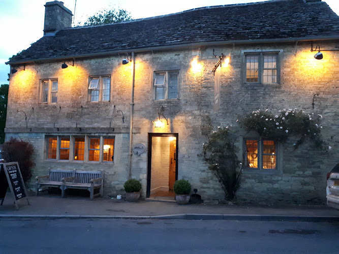 Masons Arms