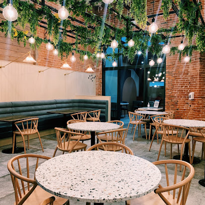 Maxy Farm - Pantry and Restaurant