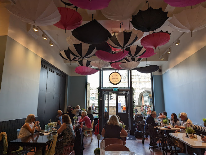 Mimi's Bakehouse - City Art Centre