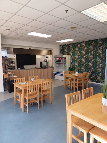Miss Honey's Kitchen (previously Al's Kitchen) — Plymouth