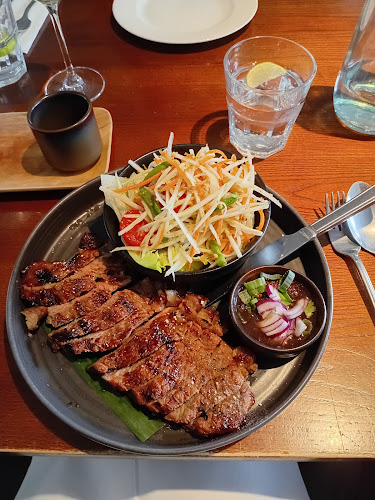 Monkey & Me Thai Cuisine