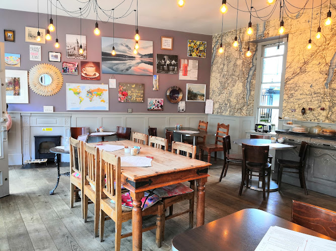 Montie's Cafe — Windermere
