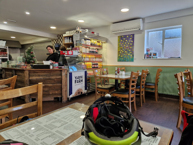 Mortimer Café — Reading