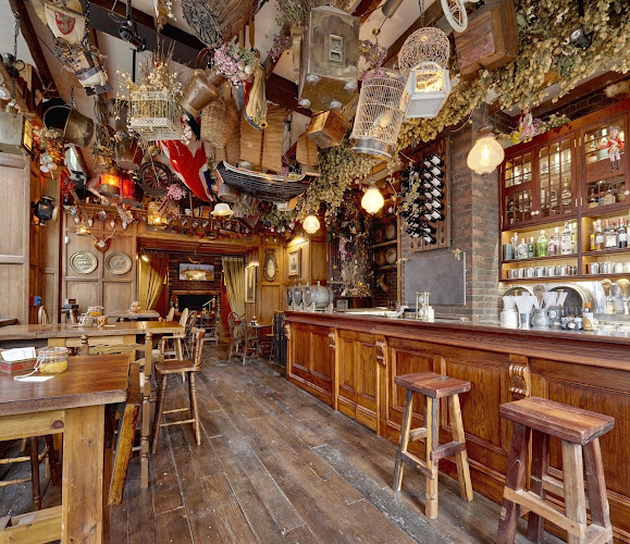 Mr Fogg's Tavern