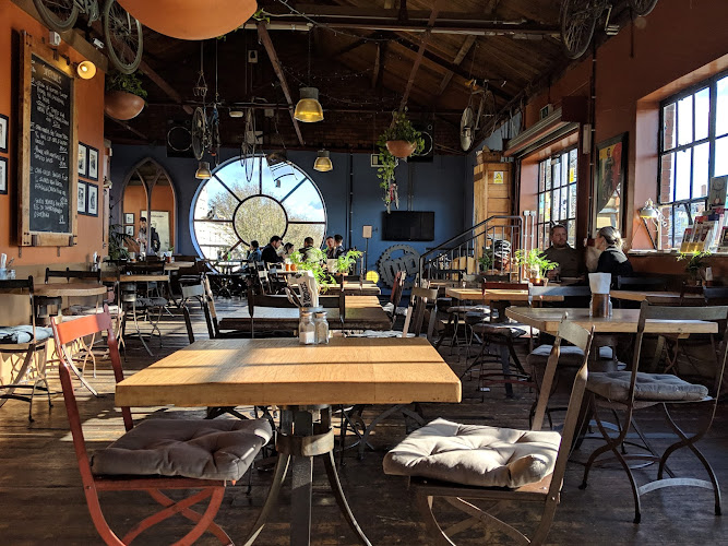 Mud Dock Café — Bristol