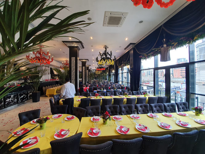Mumtaz Leeds — Leeds