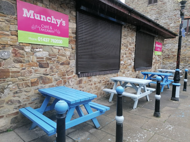Munchy'S Cafe