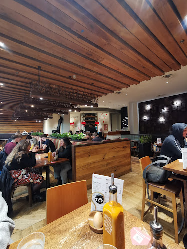 Nando's Cardiff - St David's