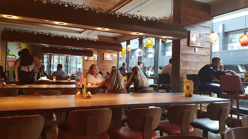 Nando's Euston