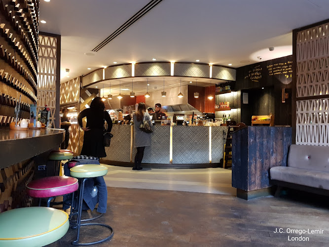 Nando's Farringdon
