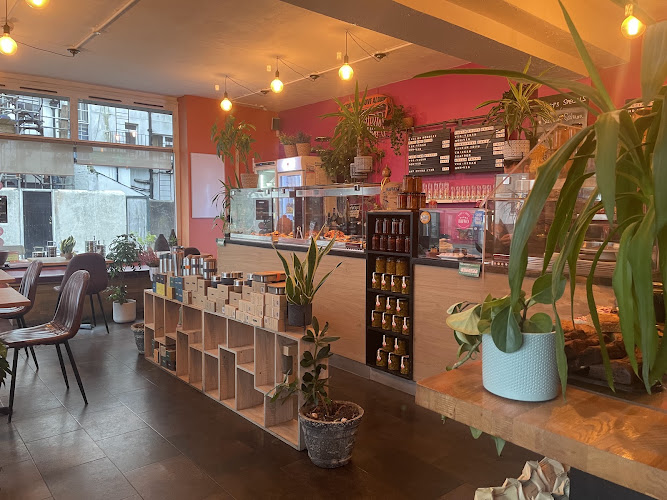 Nanima Asian Kitchen & Café