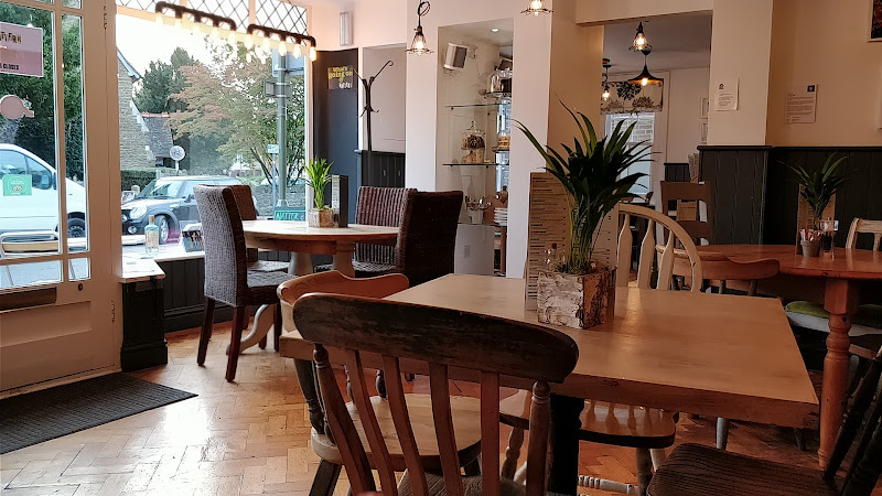 Natter Café