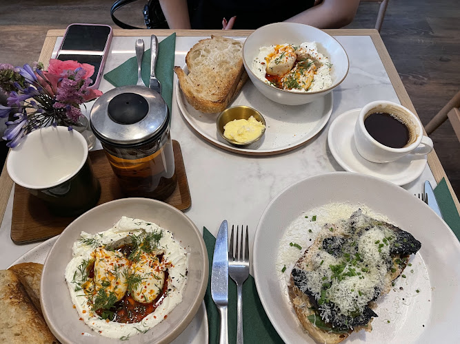 Neighbourhood Cafe