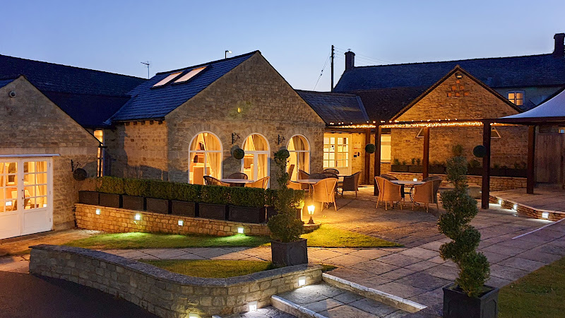 Number Four at Stow - Hotel & Restaurant — Cheltenham