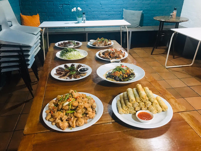 Oliver's Village Café — London