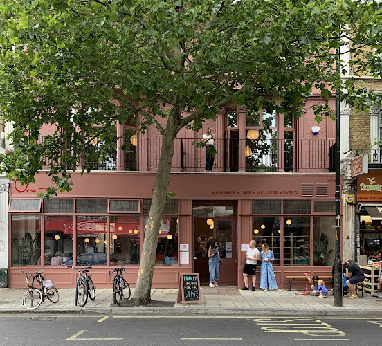 Oru Dulwich: Coworking + Cafe + Yoga — London