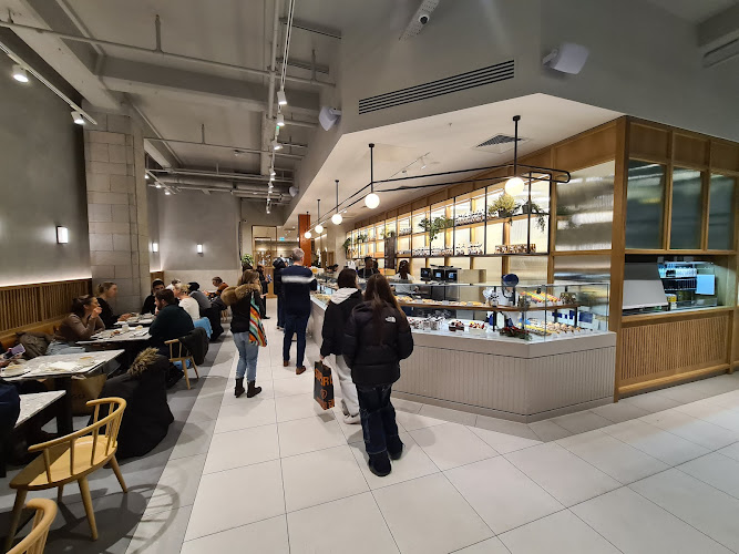 Paris Baguette Battersea Power Station
