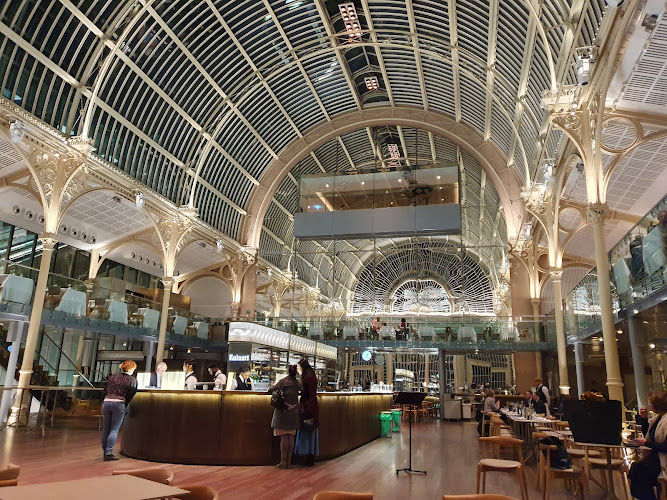 Paul Hamlyn Hall