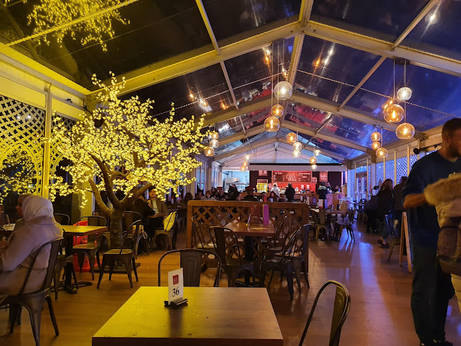 Pavilion Gardens Cafe — Brighton