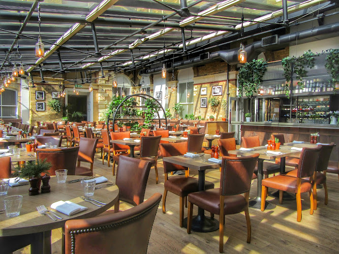 Peachey's Bar & Grill