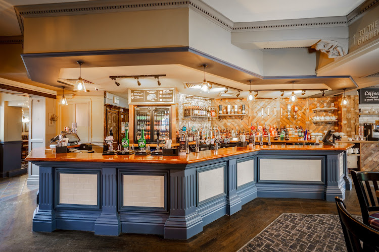 Peacock Hotel — Chester