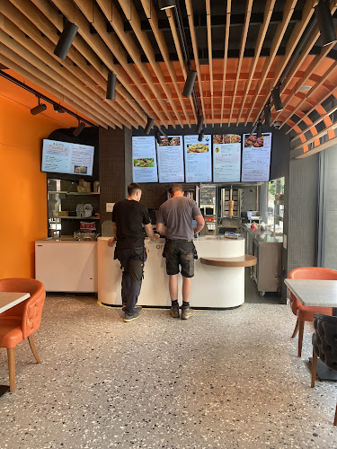 Perifinos — Leamington Spa