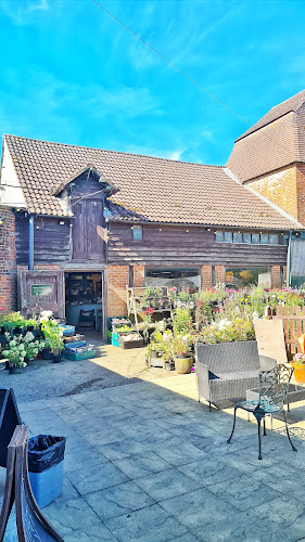 Perry Court Farm — Ashford