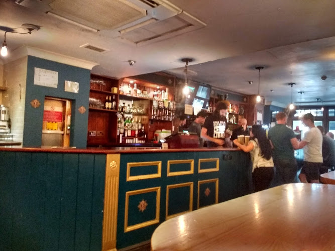 Philomena's Irish Sports Bar & Kitchen — London