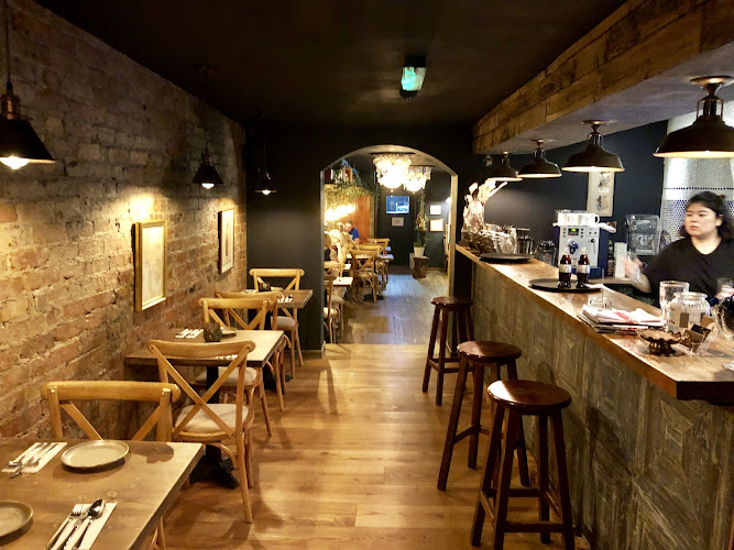 Phranakhon — Leeds