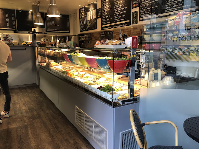 Piggy's Salads & Sandwiches