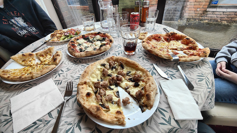 Pizza La Pietra