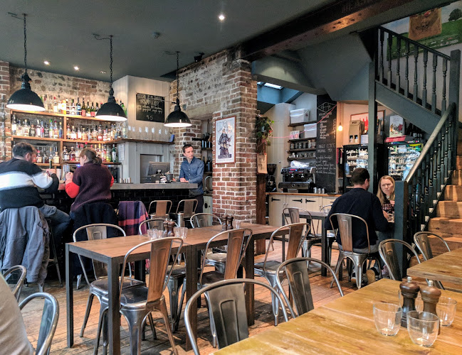 Plateau — Brighton