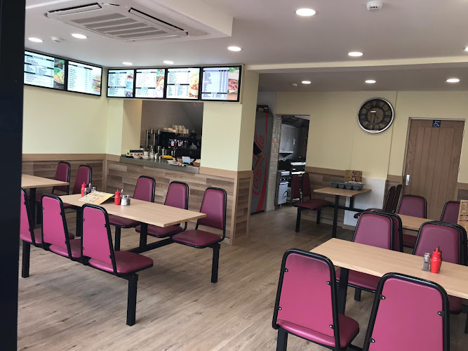 Pop inn cafe