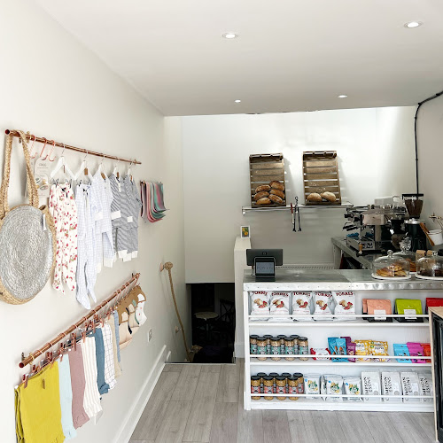 Poppets Stores — London