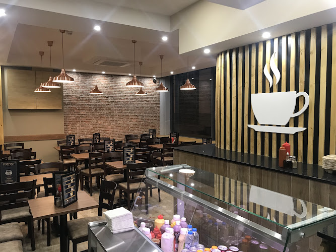 Poppins Cafe — London