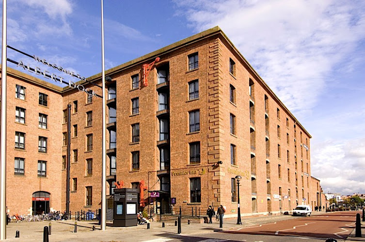 Premier Inn Liverpool City Centre (Albert Dock) hotel — Liverpool