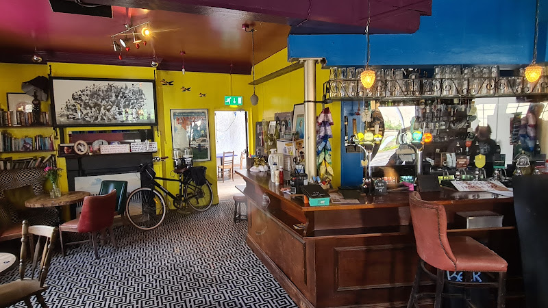 Prince Albert Inn — Stroud