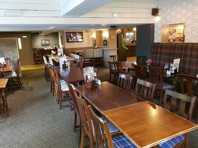 Pub On The Pond