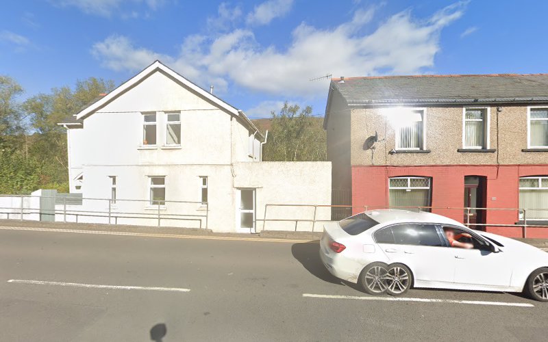 Punjabi Indian Food Caterer Mountain Ash — Mountain Ash