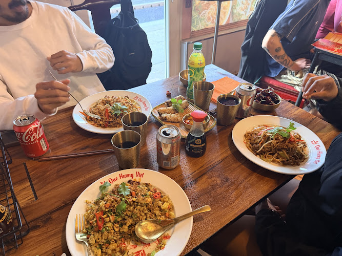 Que Huong Viet :Vietnamese fine food — Manchester