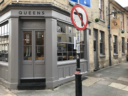 Queens Bar & Grill