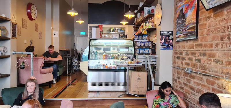 Quinn’s cafe — Edinburgh
