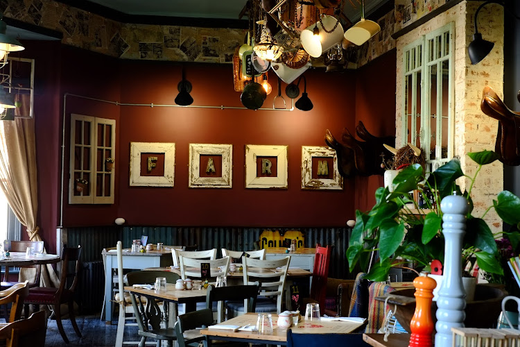 Quirky Farm Bistro