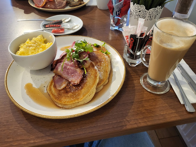 Rawlings - Love to Eat — Glasgow