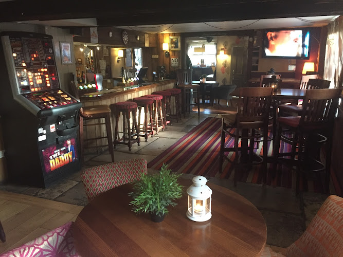 Red Rover — Romsey
