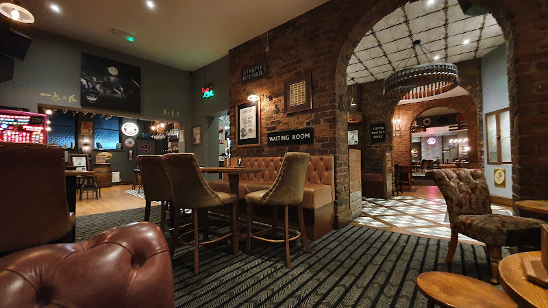 Redhouse